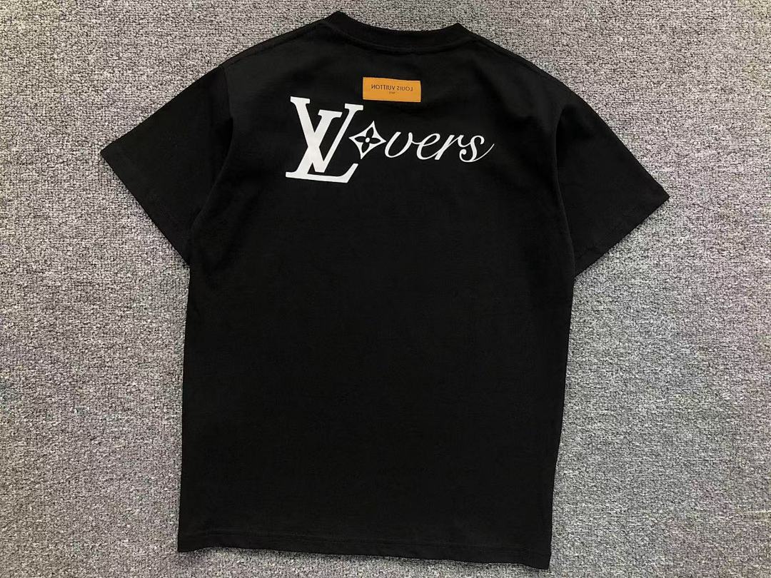 Louis Vuitton 108 L⭐ T-SHIRT 41062620126 (Im 170Cm 60Kg I Wear Size XS In The Phot) - Image 9