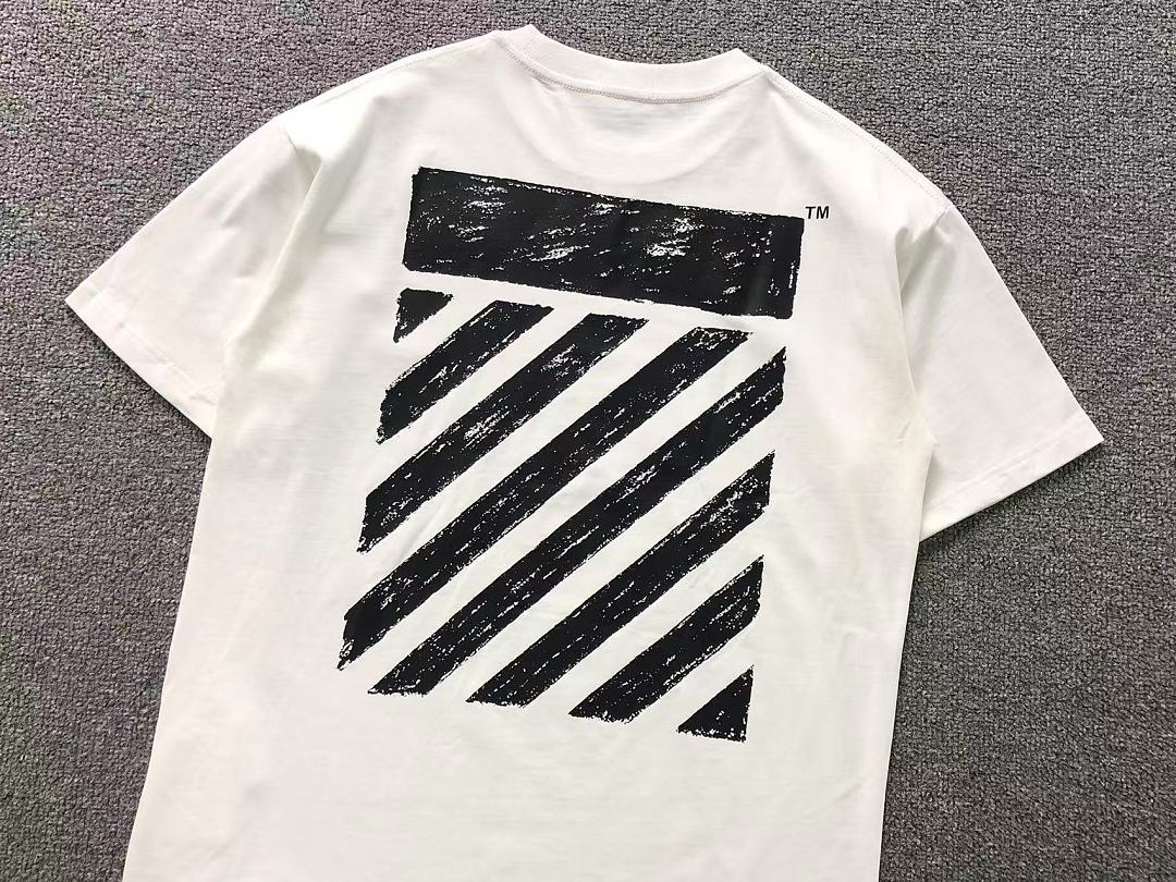 Off-White 105 OFF-WHITE T-SHIRT 5208010319 (Im 170Cm 60Kg I Wear Size M In The Phot) - Image 8
