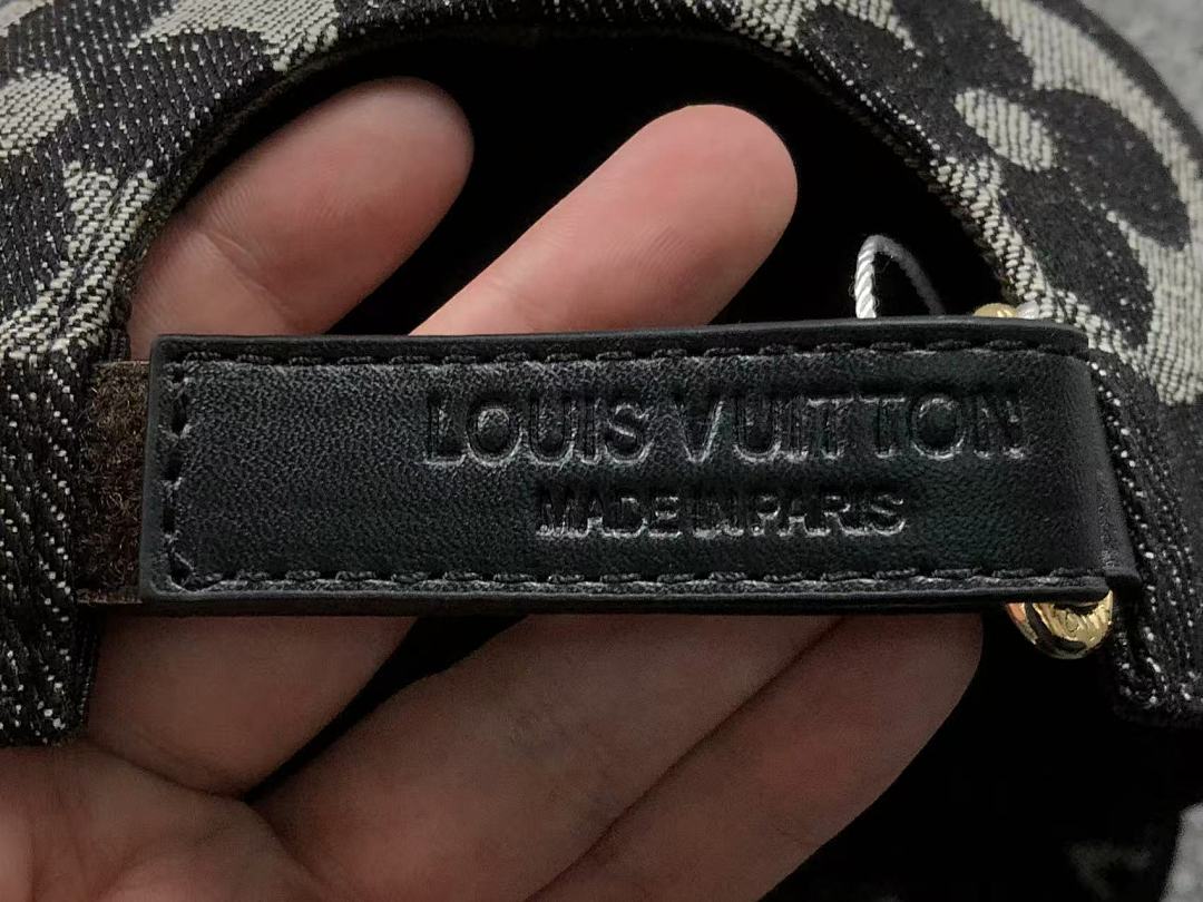 Louis Vuitton 98 L⭐ - Image 9