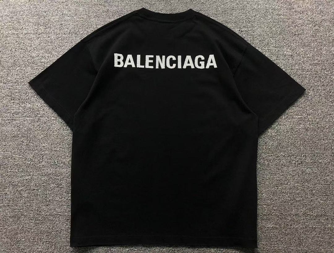 Balenciaga 118 B⭐L⭐⭐⭐IA⭐A T-SHIRT 504182021 (Im 170Cm 60Kg I Wear Size S In The Phot) - Image 7