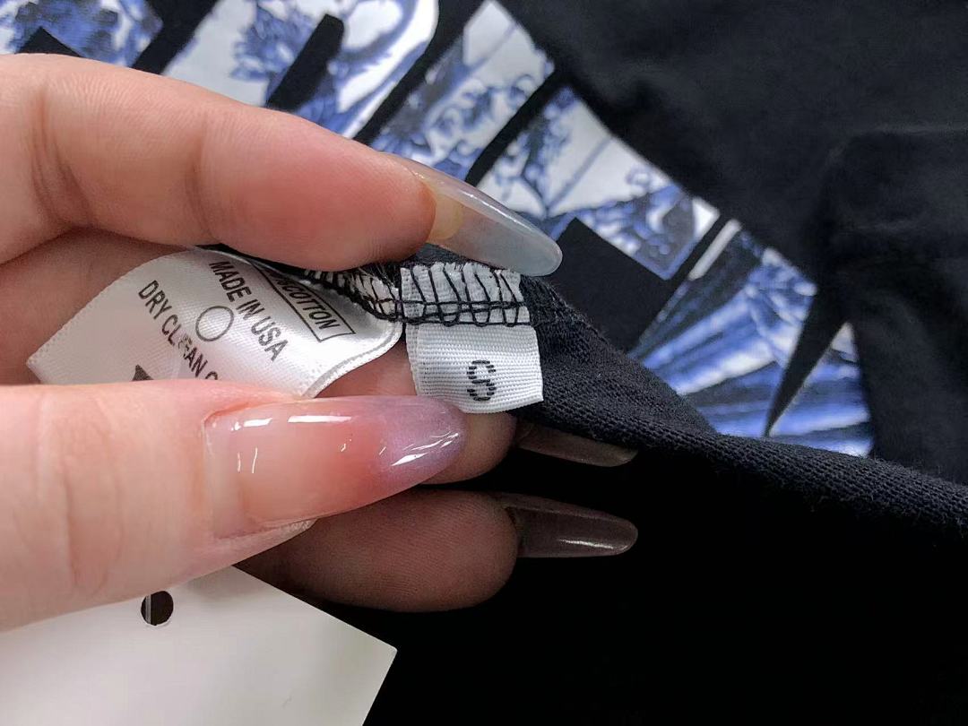 On Running 68 VLONE T-SHIRT 56120791 (Im 170Cm 60Kg I Wear Size S In The Phot) - Image 27
