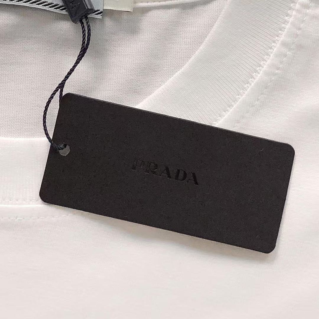 Prada 108 P⭐A⭐A T-SHIRT 523170670 (Im 170Cm 60Kg I Wear Size M In The Phot) - Image 14