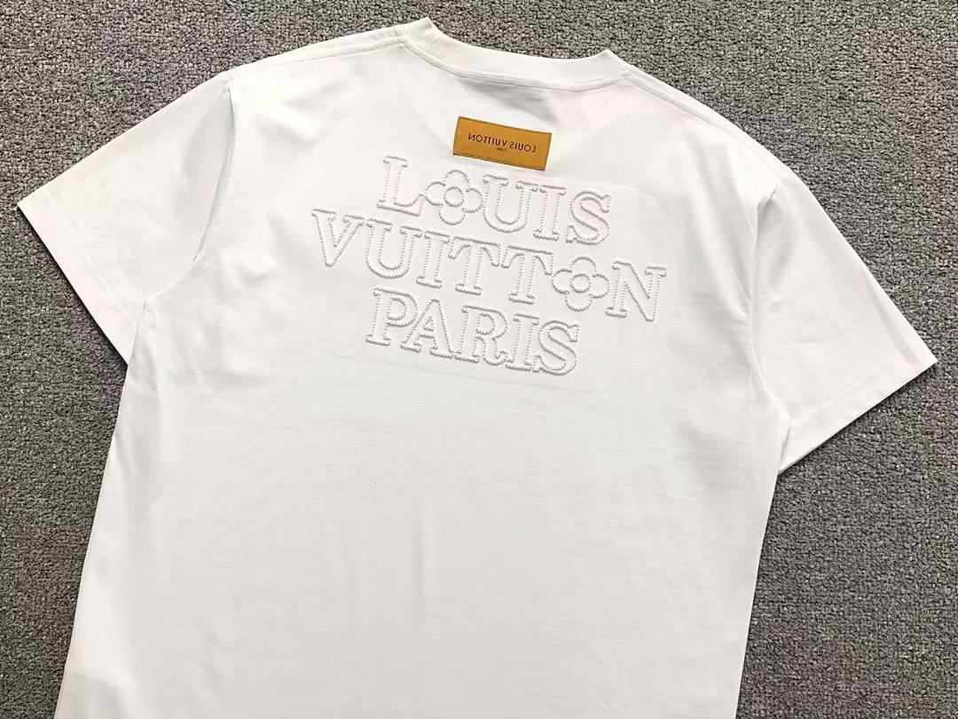 Louis Vuitton 135 L⭐ T-SHIRT 3203272617 (Im 170Cm 60Kg I Wear Size M In The Phot) - Image 8