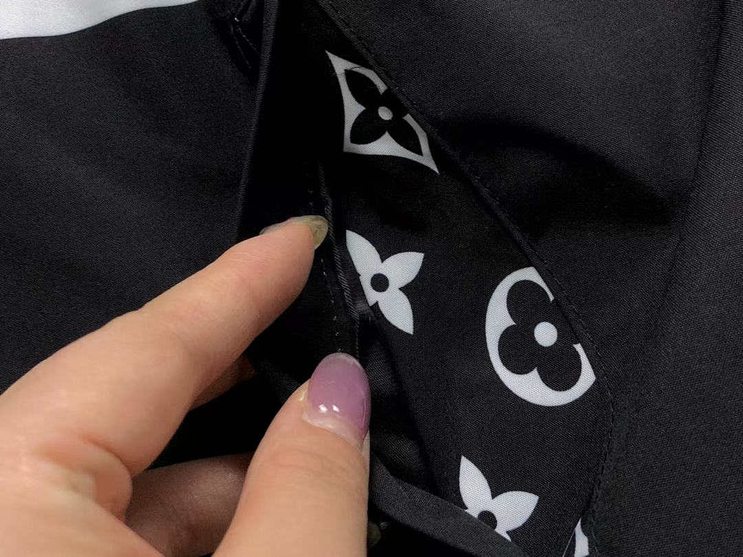 Louis Vuitton 138 L⭐ - Image 18