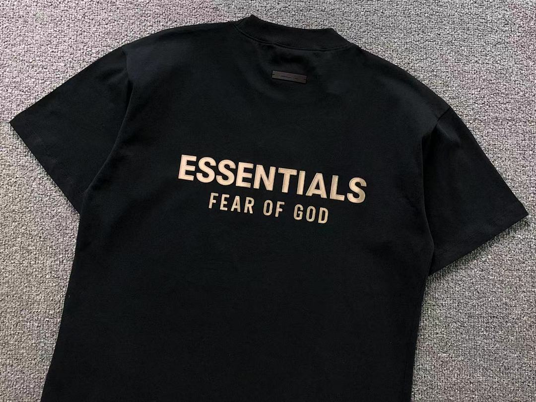Fear of God SHORTS 115 FOG T-SHIRT - Image 11
