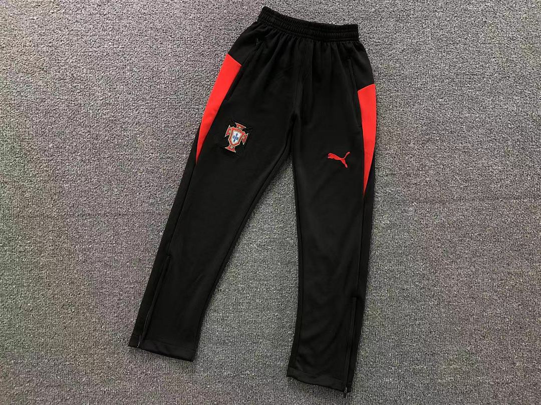 Chanel 135 FOOTBALL LONG SLEEVED TROUSERS - Image 17