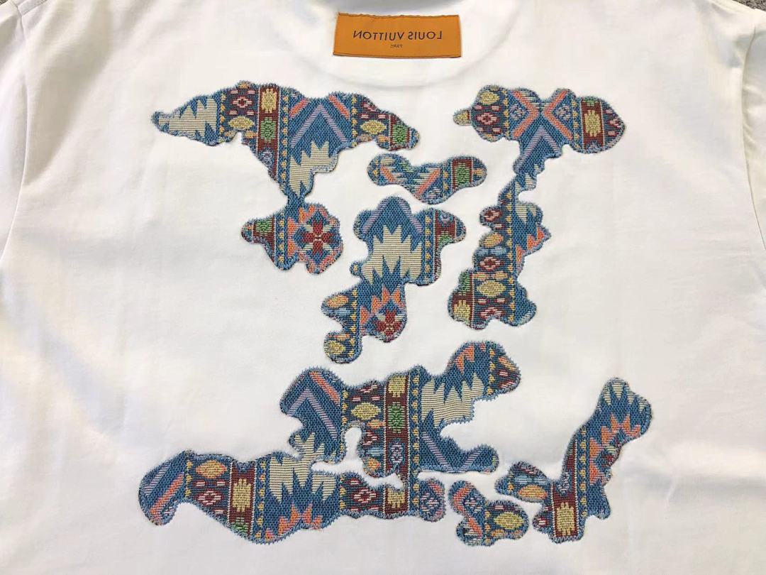 Louis Vuitton 118 L⭐ T-SHIRT 11122015137 (Im 170Cm 55Kg I Wear Size M In The Phot) - Image 15