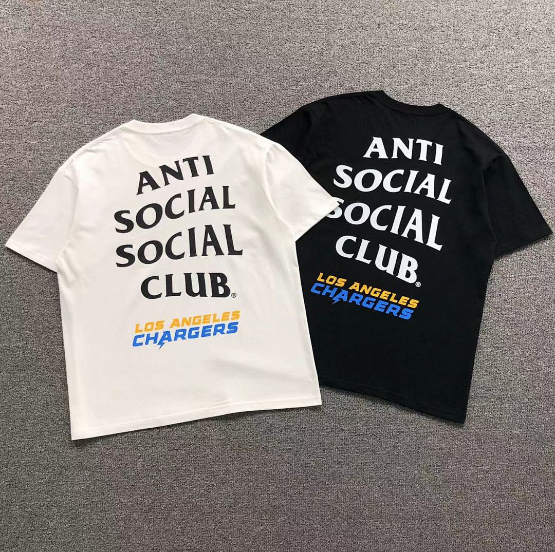 Christian Louboutin 85 ANTI SOCIAL CLUB T-SHIRT 123132402 (Im 170Cm 60Kg I Wear Size L In The Phot)