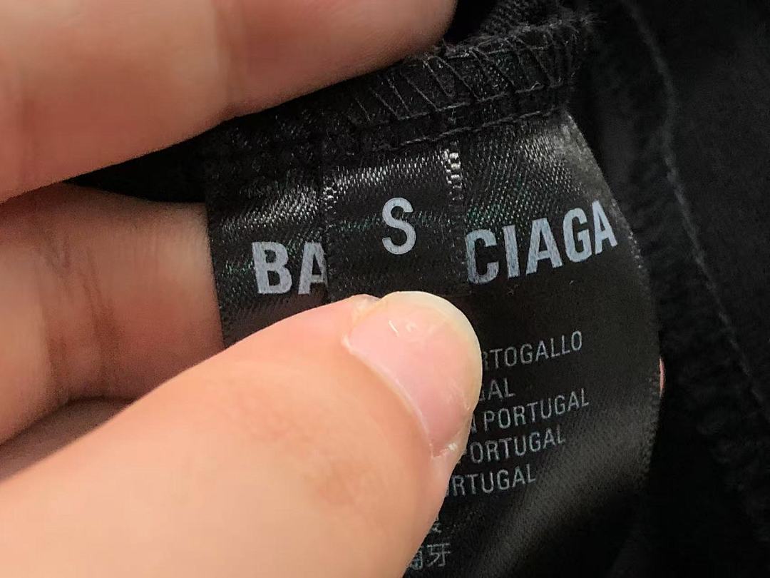 Balenciaga 118 B⭐L⭐⭐⭐IA⭐A T-SHIRT 3203240721 (Im 170Cm 60Kg I Wear Size S In The Phot) - Image 25
