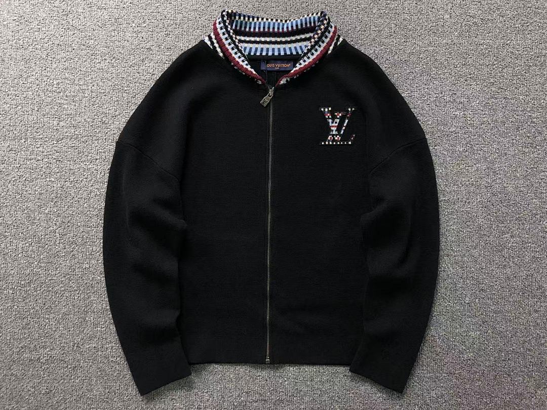 Louis Vuitton 288 L⭐ SWEATER 2201236821 (Im 170Cm 60Kg I Wear Size S In The Phot) - Image 5