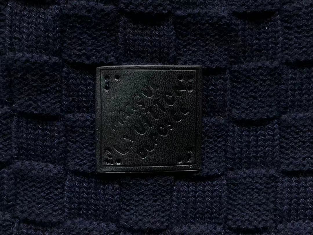 Louis Vuitton 358 L⭐ SWEATER 3111290721 (Im 170Cm 60Kg I Wear Size M In The Phot) - Image 8
