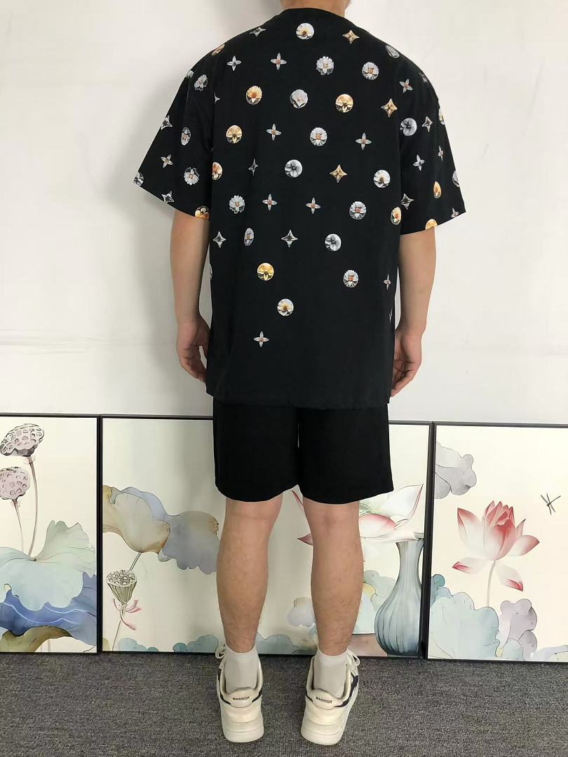Louis Vuitton 125 L⭐ T-SHIRT 5241403147 (Im 170Cm 60Kg I Wear Size S In The Phot) - Image 4
