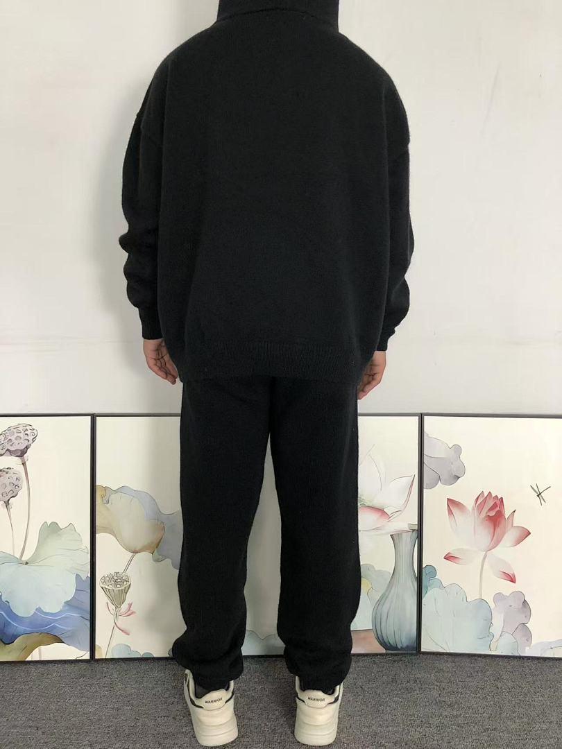 On Running TROUSERS208 COLE BUXTON SWEATER - Image 5