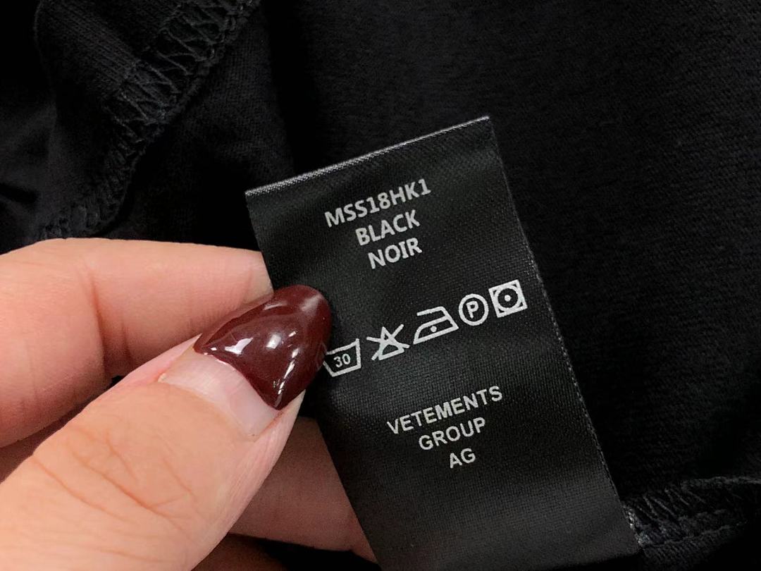 Vetements 88 VETEMENTS T-SHIRT 41091533145 (Im 170Cm 60Kg I Wear Size S In The Phot) - Image 19