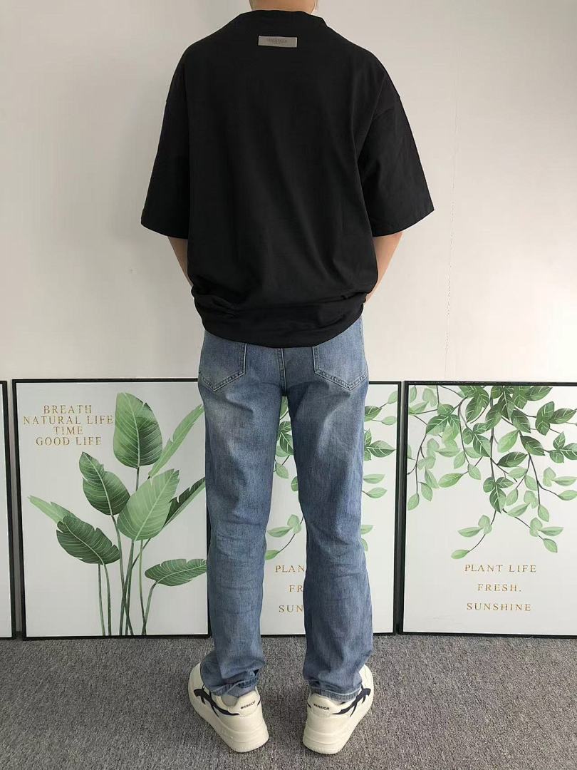 Fear of God 98 FOG T-SHIRT 412131417 (Im 170Cm 57Kg I Wear Size M In The Phot) - Image 5