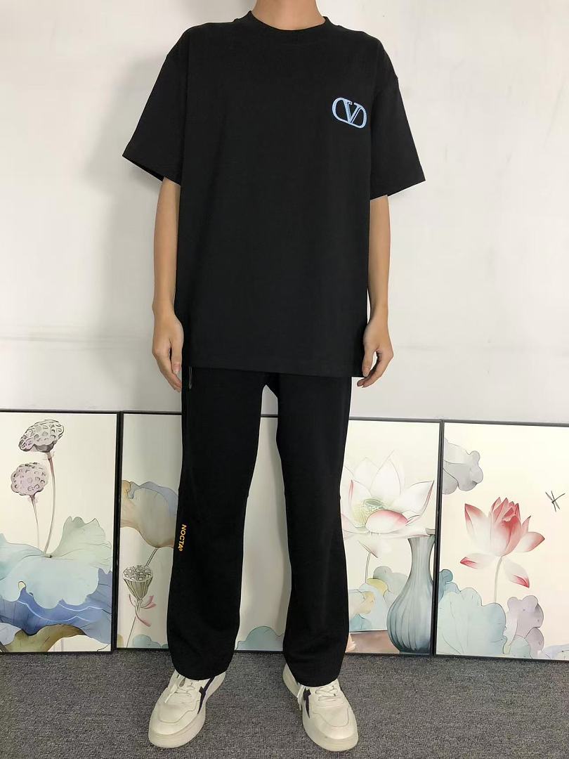Valentino 125 VALENTINO T-SHIRT 52070403147 (Im 170Cm 60Kg I Wear Size L In The Phot) - Image 3