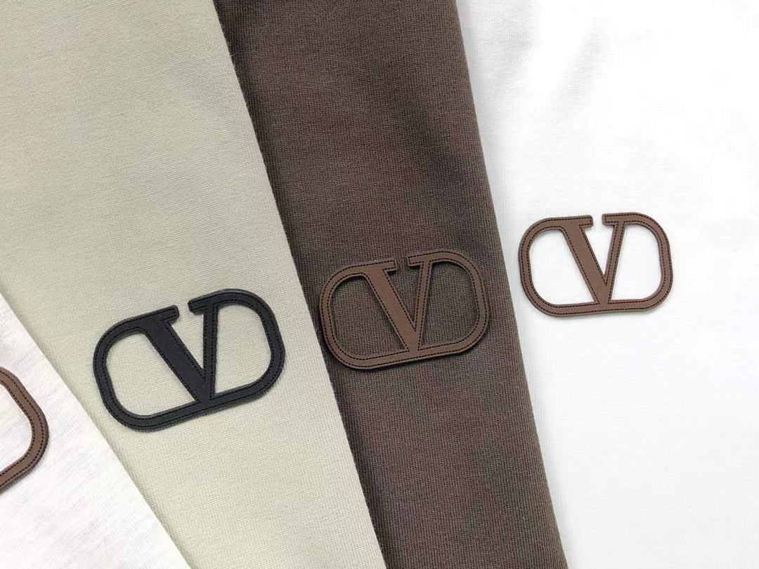 Valentino 115 VALENTINO T-SHIRT 2201220604 (Im 170Cm 60Kg I Wear Size L In The Phot) - Image 20