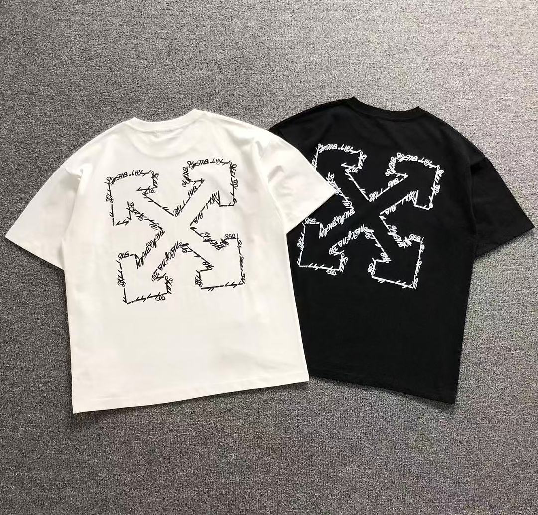 Off-White 105 OFF-WHITE T-SHIRT 5207030519 (Im 170Cm 60Kg I Wear Size M In The Phot)