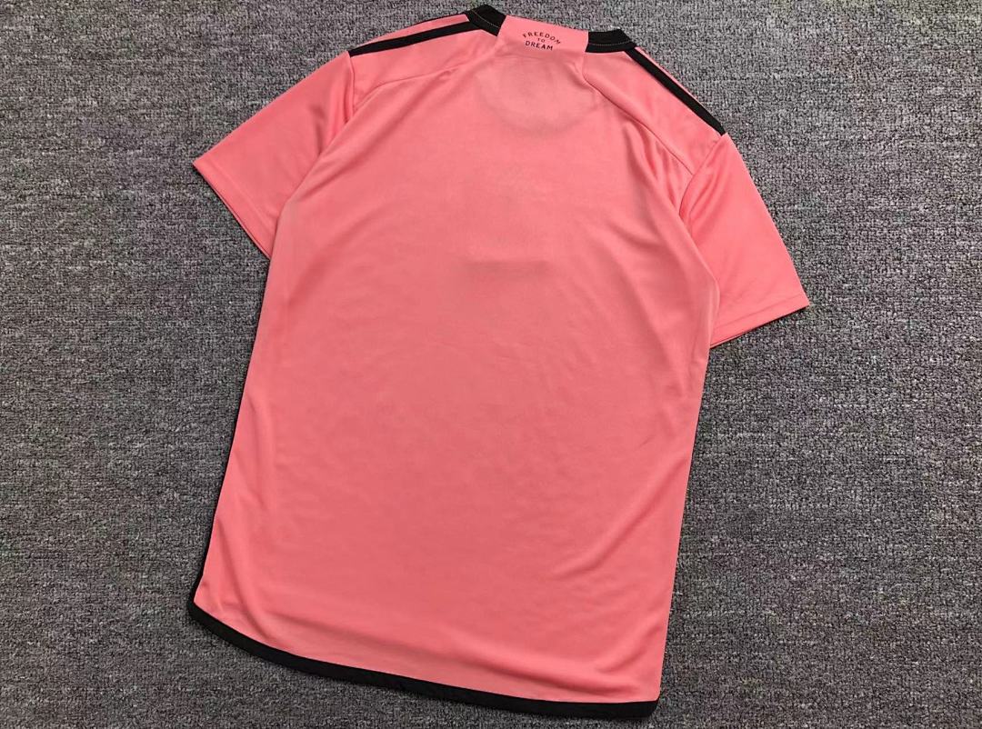 Unbranded 65 FOOTBALL T-SHIRT - Image 13