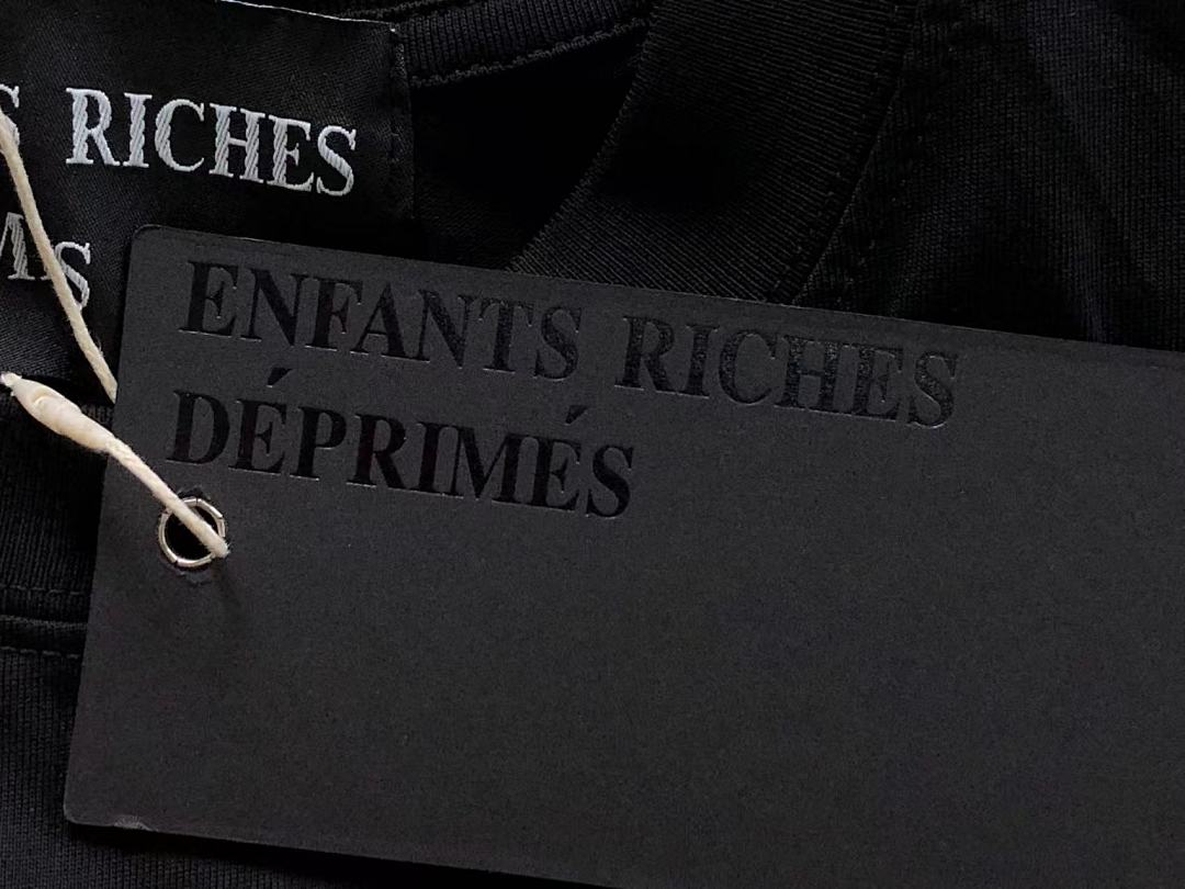 Chanel 98 ENFANTS RICHES DEPRIMES LONG SLEEVED 5211253162 (Im 170Cm 60Kg I Wear Size S In The Phot) - Image 16