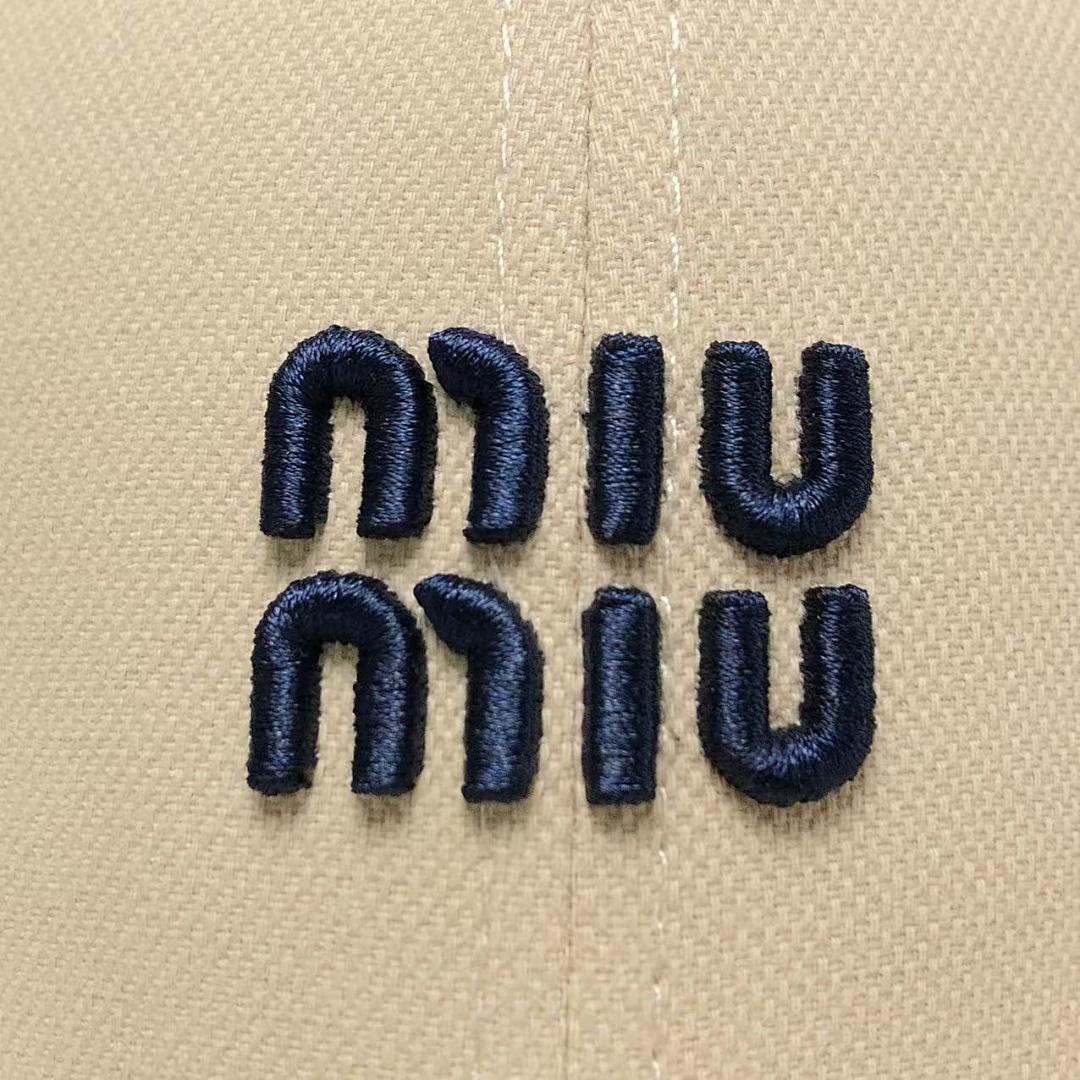 Miu Miu 68 M⭐U - Image 10