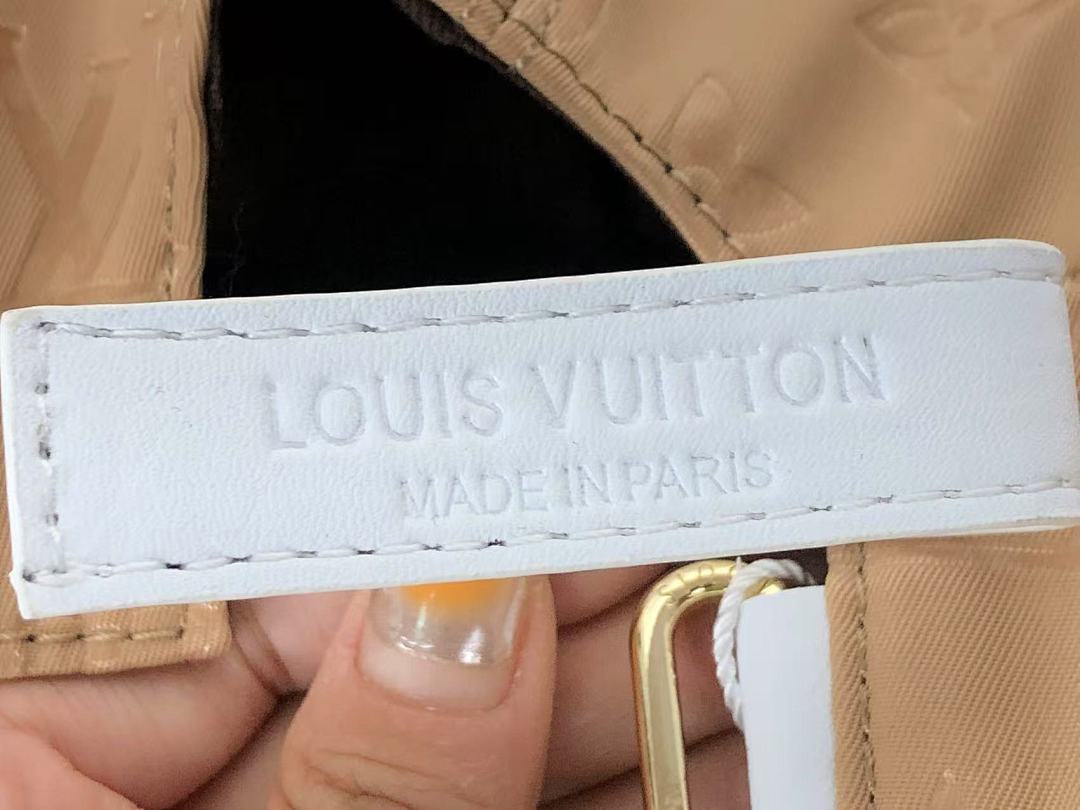 Louis Vuitton 98 L⭐ - Image 12
