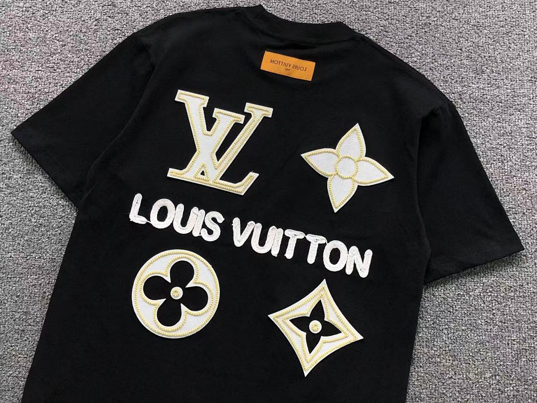 Louis Vuitton 125 L⭐ T-SHIRT 124703104 (Im 170Cm 60Kg I Wear Size S In The Phot) - Image 12