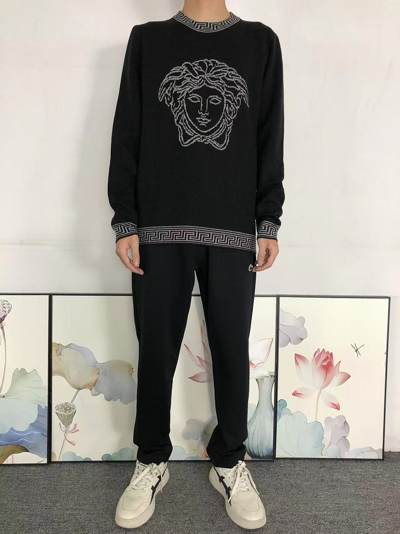 Versace 208 V⭐⭐SA⭐E SWEATER 3208111121 (Im 170Cm 60Kg I Wear Size L In The Phot) - Image 3