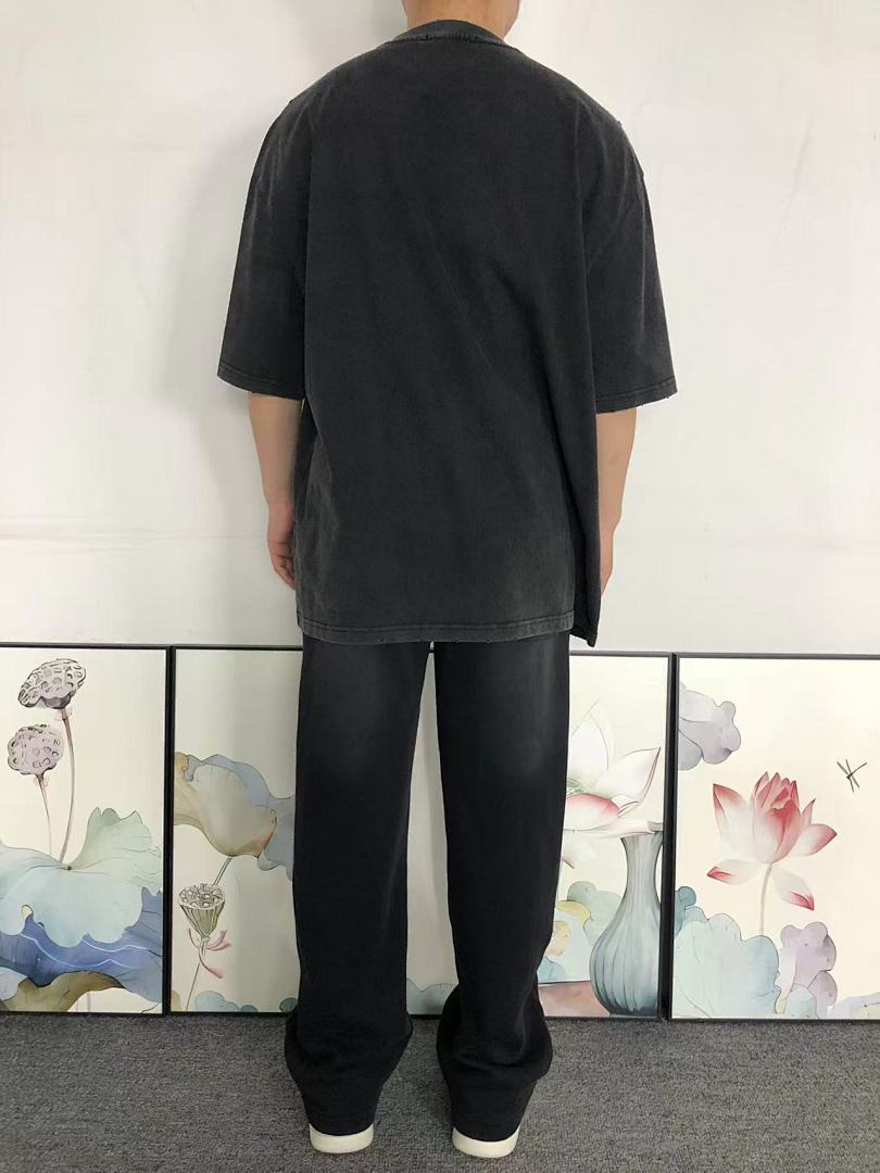 Balenciaga 98 B⭐L⭐⭐⭐IA⭐A T-SHIRT 5212207136 (Im 170Cm 60Kg I Wear Size M In The Phot) - Image 4