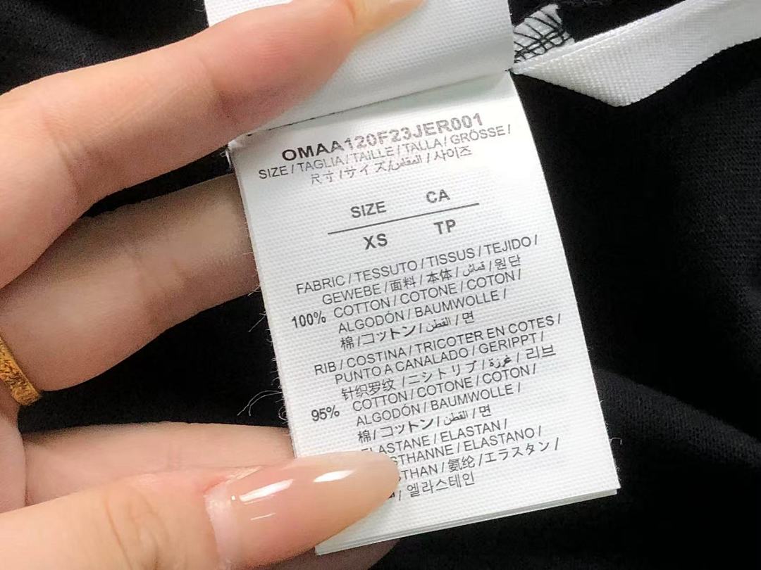 Off-White 118 OFF-WHITE T-SHIRT 4123023165 (Im 170Cm 60Kg I Wear Size XS In The Phot) - Image 15