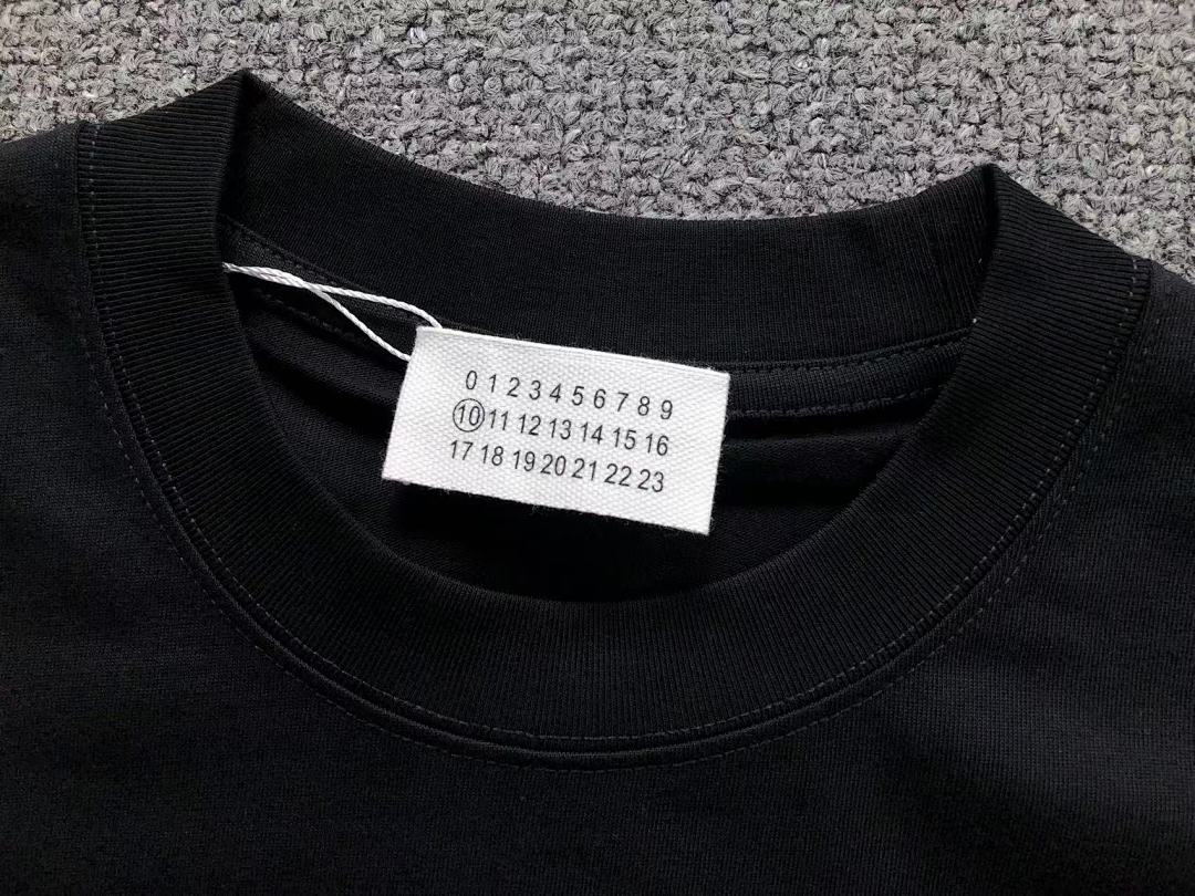 On Running 118 MAISON MARGIELA T-SHIRT 41080210133 (Im 170Cm 60Kg I Wear Size XL In The Phot) - Image 21