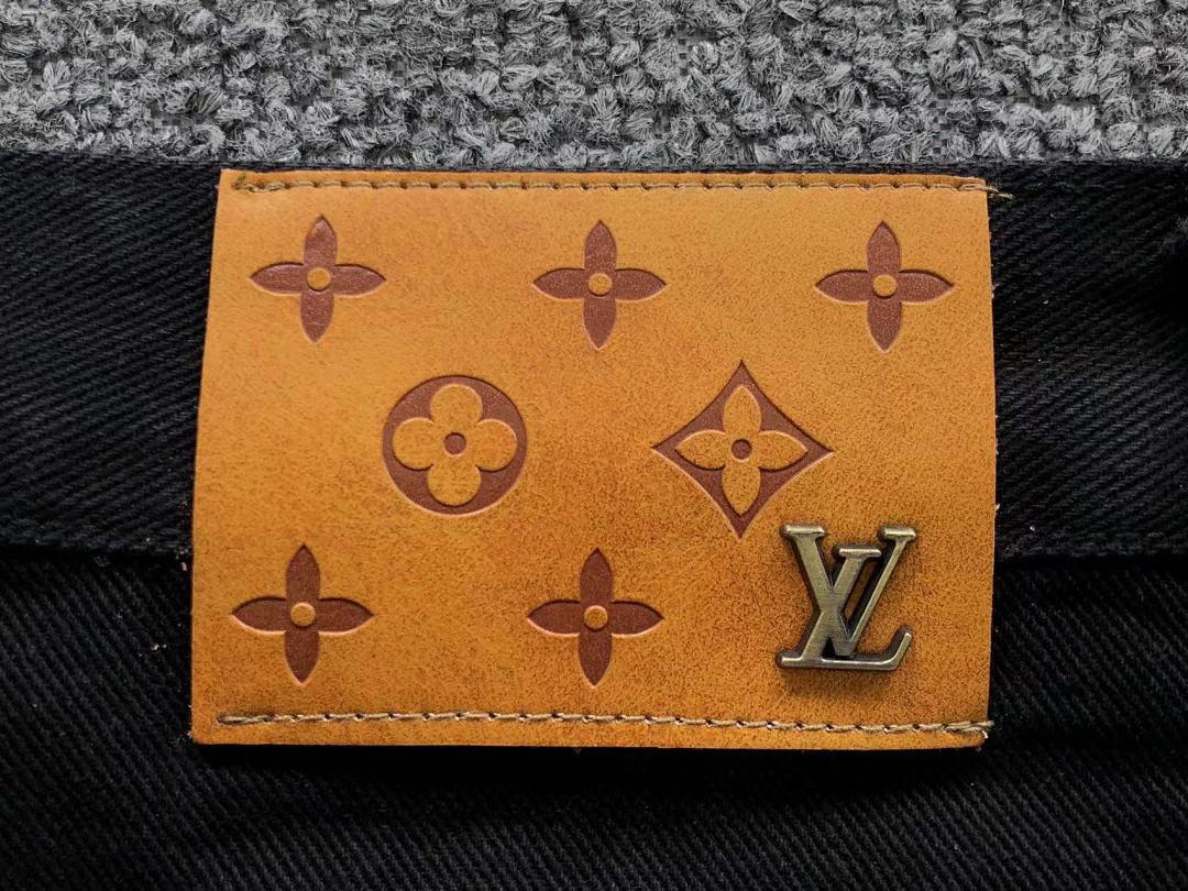 Louis Vuitton 225 L⭐ TROUSERS 215051117 (Im 170Cm 60Kg I Wear Size 28 In The Phot) - Image 13