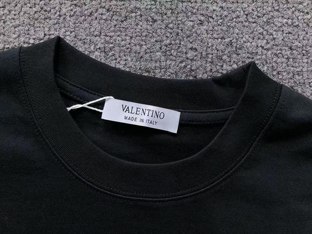 Valentino 118 VALENTINO T-SHIRT 5251220147 (Im 170Cm 60Kg I Wear Size M In The Phot) - Image 32