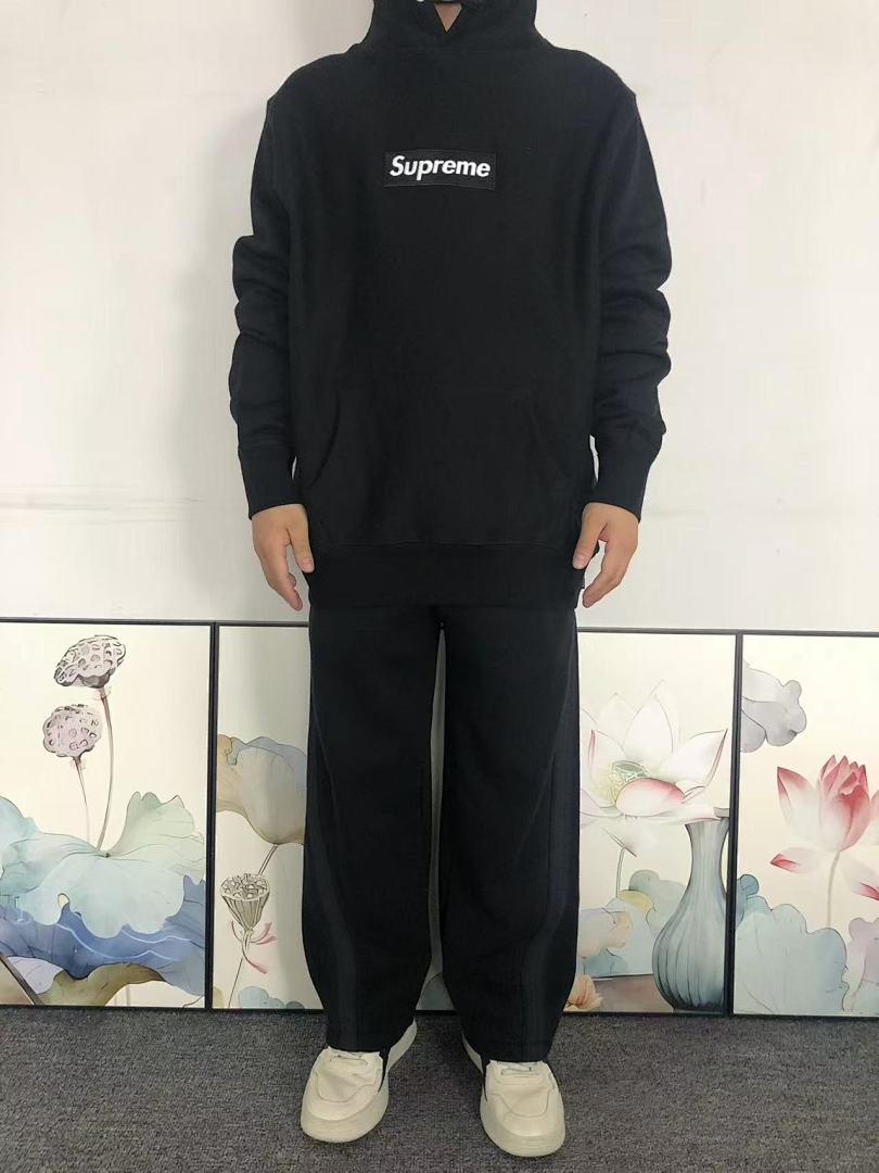 Supreme 228 S⭐⭐R⭐⭐E HOODIE 4201260302 (Im 170Cm 60Kg I Wear Size L In The Phot) - Image 3
