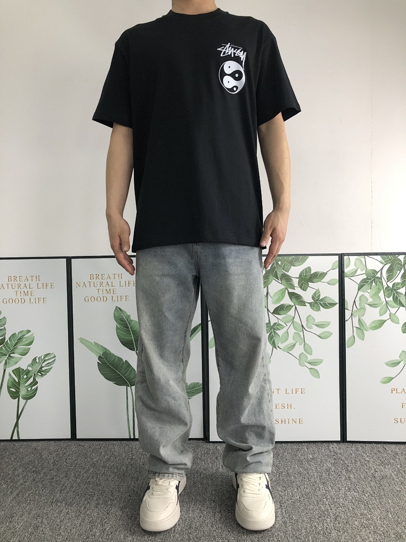 Stussy 108 STUSSY T-SHIRT 2111150602 (Im 170Cm 57Kg I Wear Size M In The Phot) - Image 3