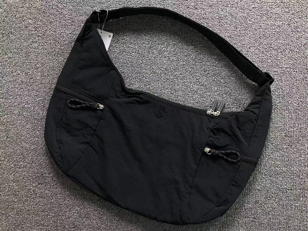 On Running 168 LULULEMON BAG 4207031277 (Long 47CM* Wide 16CM* High 27CM) - Image 6