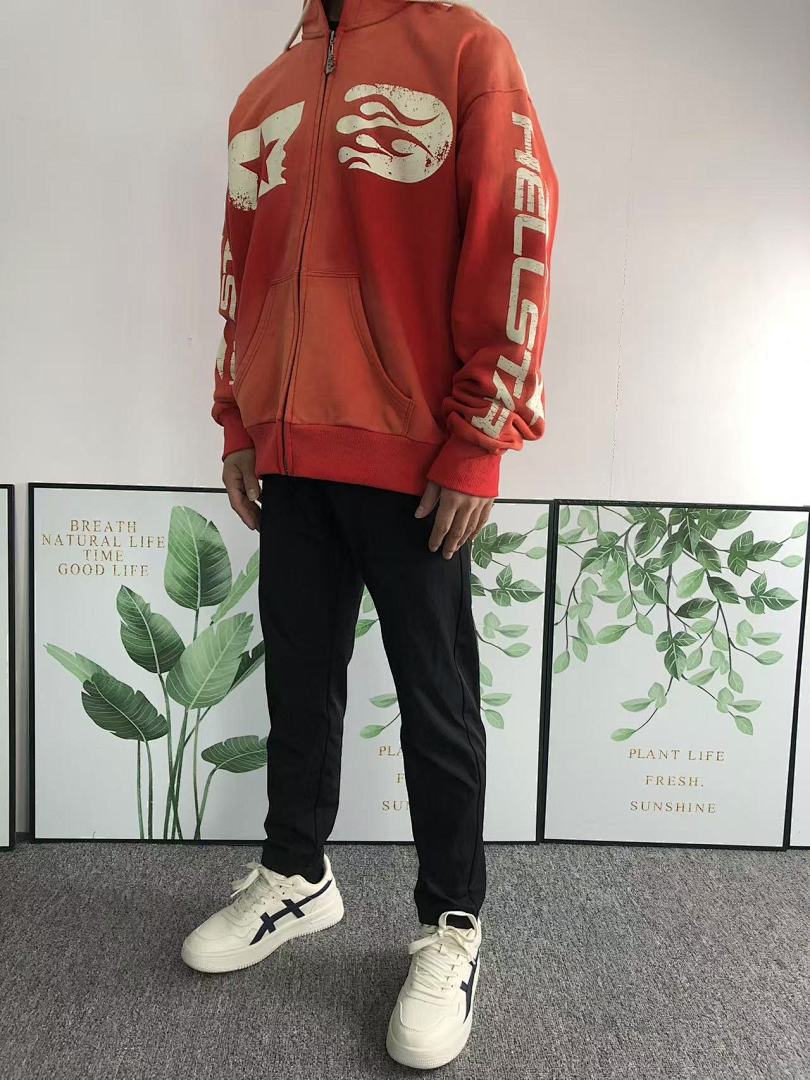 Hellstar 268 HELLSTAR HOODIE 412183772 (Im 170Cm 55Kg I Wear Size M In The Phot) - Image 4