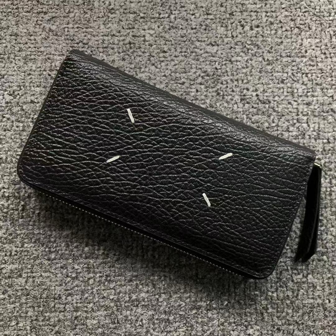 On Running 185 MAISON MARGIELA BAG 3206182421 (Long 20CM* Wide 3CM* High 10CM)
