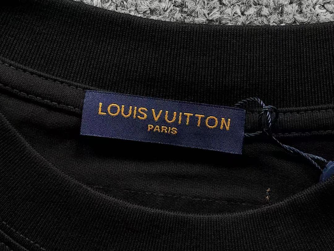 Louis Vuitton 108 L⭐T-SHIRT 41081914133 (Im 170Cm 60Kg I Wear Size XL In The Phot) - Image 21