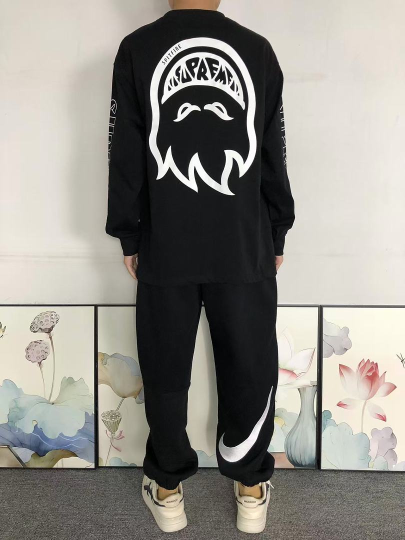 Supreme 95 S⭐⭐R⭐⭐E LONG SLEEVED 1282710119 (Im 170Cm 60Kg I Wear Size M In The Phot) - Image 4