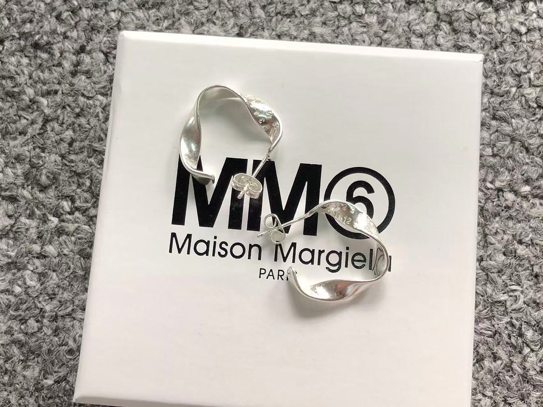 On Running 108 MAISON MARGIELA - Image 4