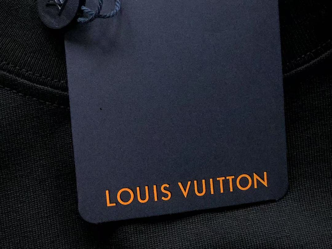 Louis Vuitton 138 L⭐ T-SHIRT 22032121125 (Im 170Cm 60Kg I Wear Size M In The Phot) - Image 16
