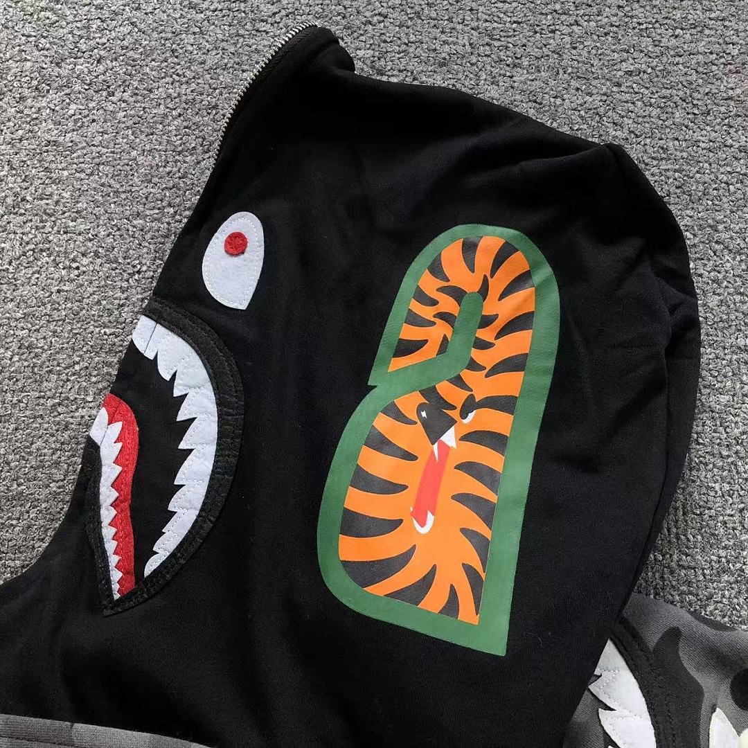 Bape 175 BAPE HOODIE 52070716158 (Im 170Cm 60Kg I Wear Size M In The Phot) - Image 35