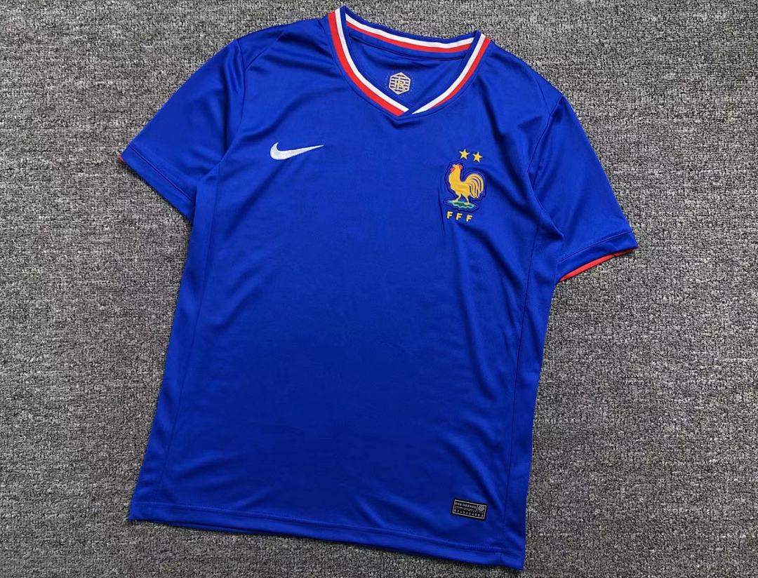 Unbranded 65 FOOTBALL T-SHIRT - Image 8