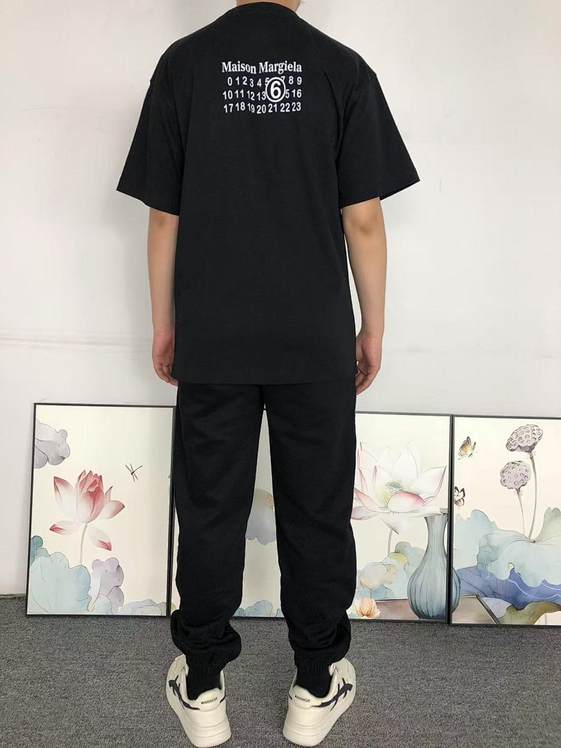On Running 98 MAISON MARGIELA T-SHIRT 41072407133 (Im 170Cm 60Kg I Wear Size XS In The Phot) - Image 4