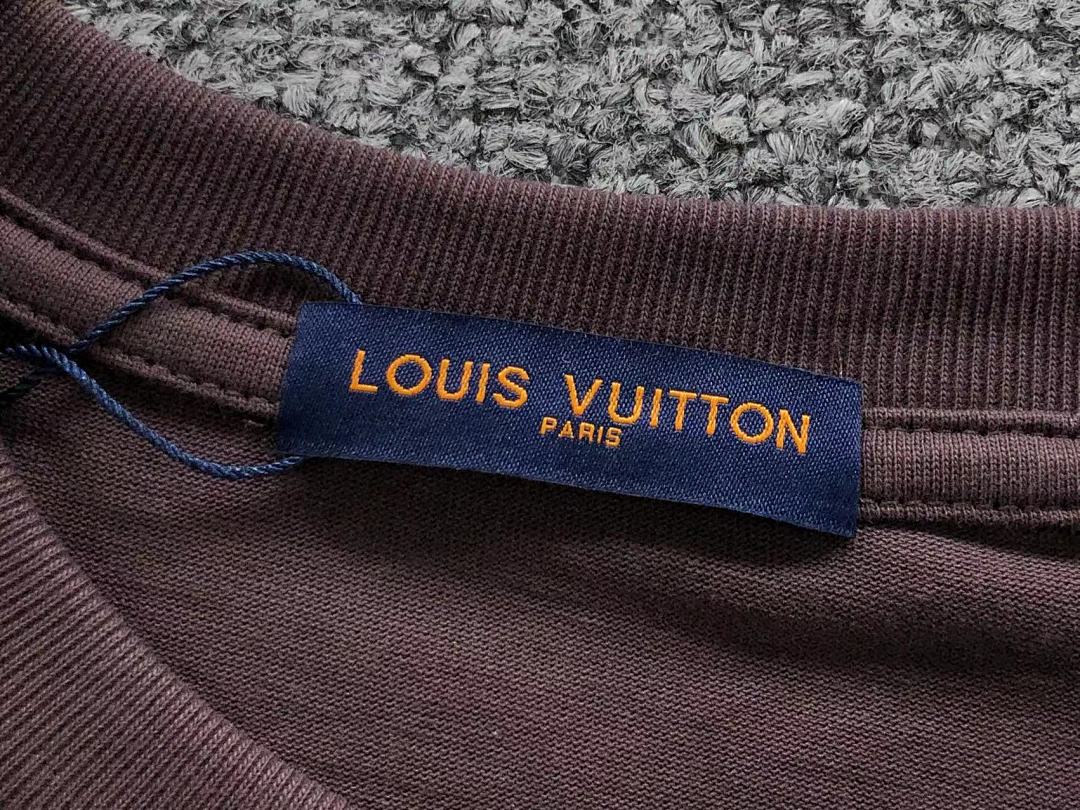 Louis Vuitton 115 L⭐ T-SHIRT 582601126 (Im 170Cm 60Kg I Wear Size XS In The Phot) - Image 17