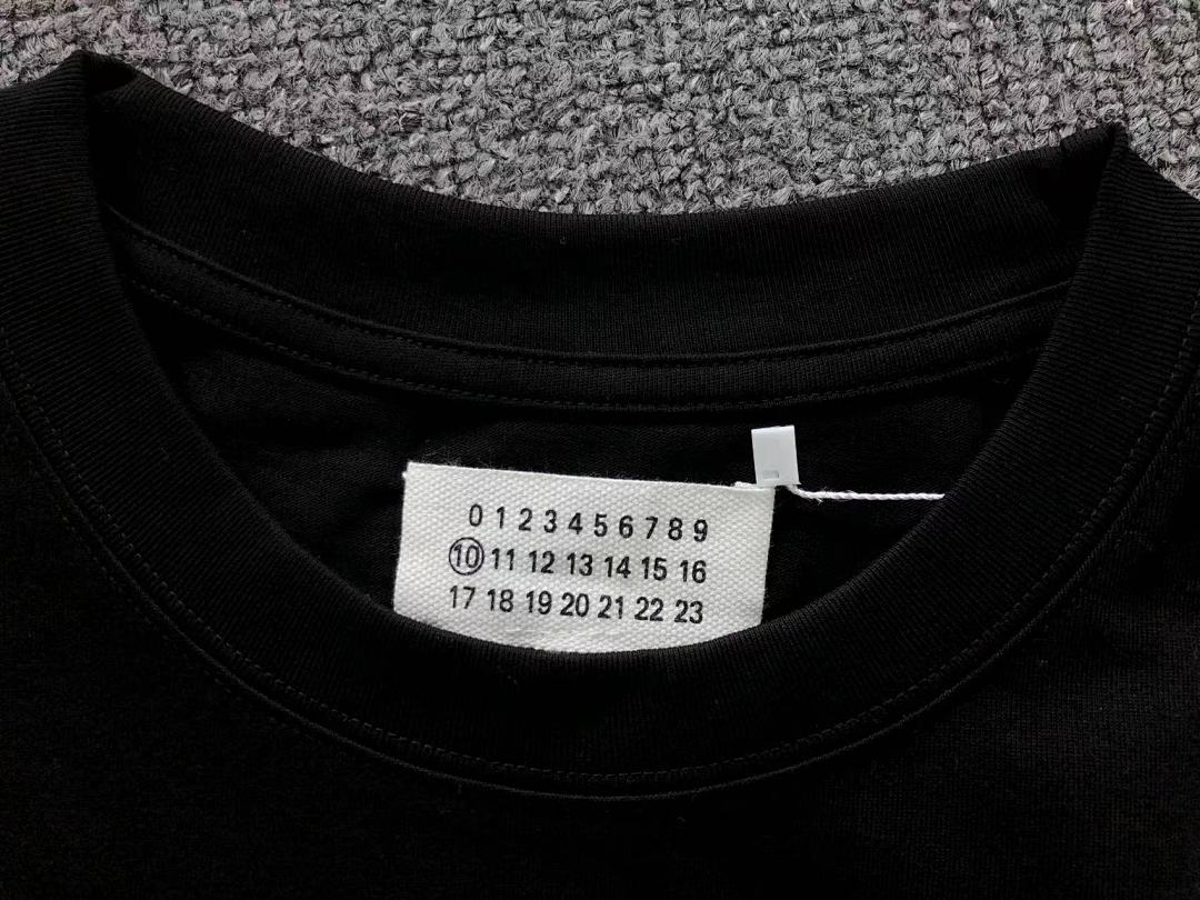 On Running 78 MAISON MARGIELA T-SHIRT 4107051286 (Im 170Cm 60Kg I Wear Size 46 In The Phot) - Image 19