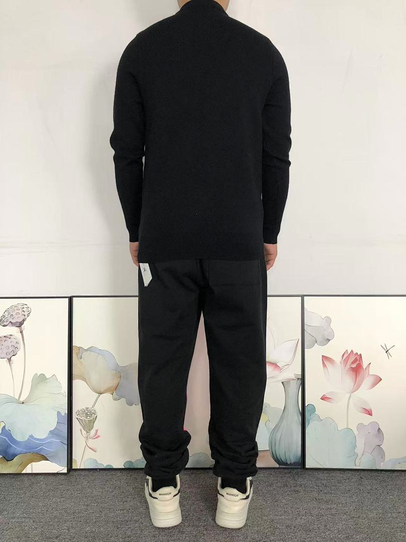 Stussy 138 STUSSY SWEATER 3112171220 (Im 170Cm 60Kg I Wear Size M In The Phot) - Image 4