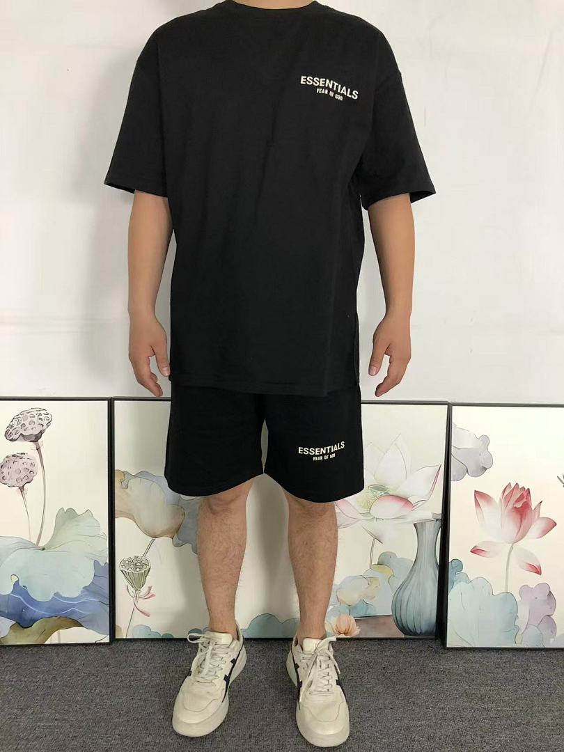 Fear of God TROUSERS125 FOG T-SHIRT SHORTS 4201090677 (Im 170Cm 60Kg I Wear Size M In The Phot) - Image 4