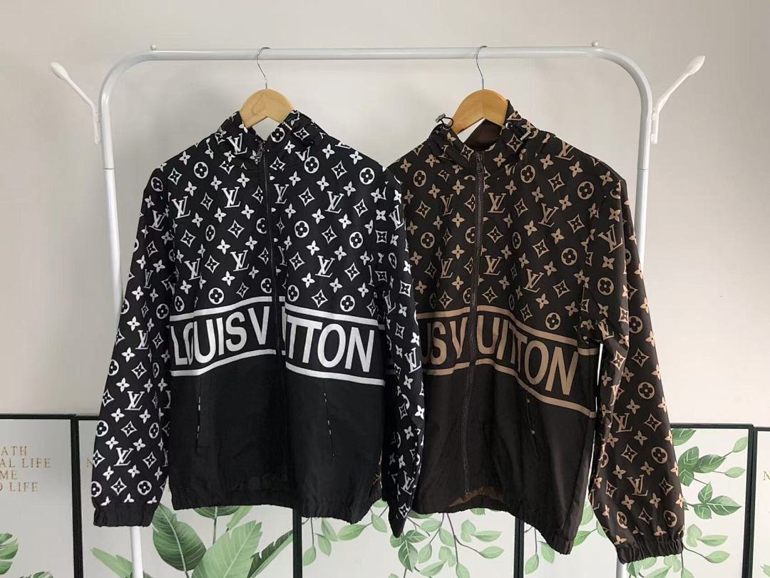 Louis Vuitton 138 L⭐ - Image 28